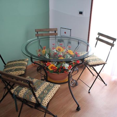 나폴리 Casa Del Girasole 아파트 외부 사진